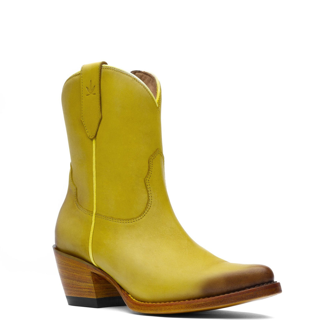 DELLA ANKLE BOOTS