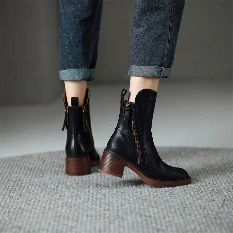 KLARA ANKLE BOOTS