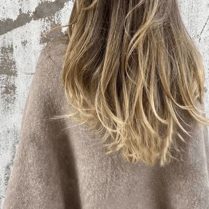 AMBER ROYAL FLOW CAPE