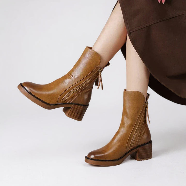 KLARA ANKLE BOOTS